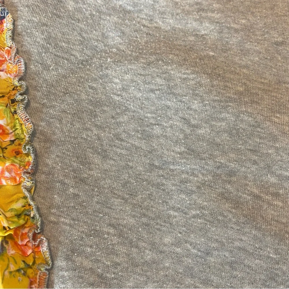 Free People She’s Just So Cute Oversized Floral Ruffle Sweatshirt Size Small - Picture 9 of 11